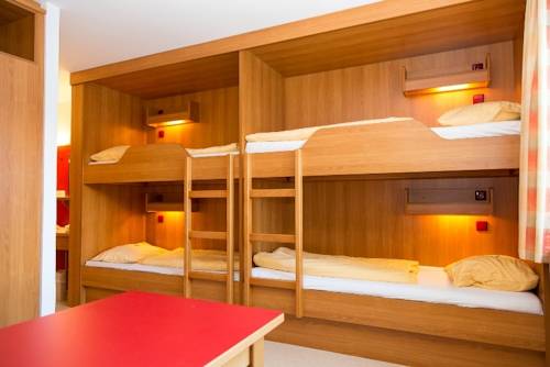 Imagen de la habitación del Jugendgästehaus Alpincenter. Foto 6