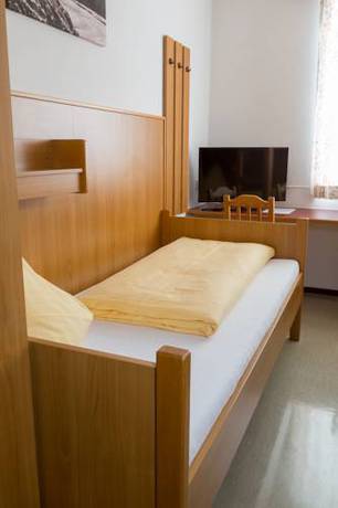 Imagen de la habitación del Jugendgästehaus Alpincenter. Foto 7