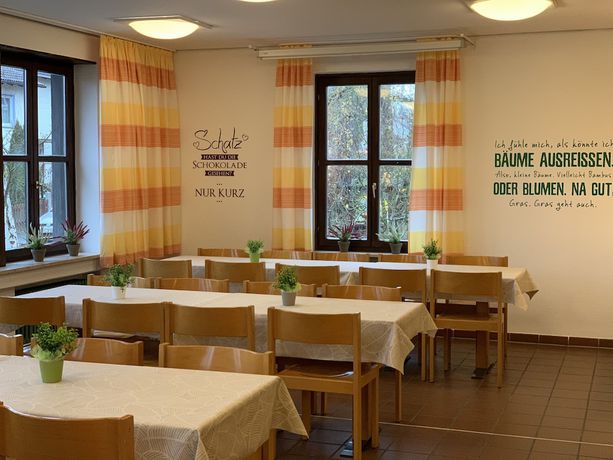 Imagen del bar/restaurante del Jugendherberge Hof - Hostel. Foto 2