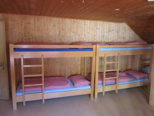 Imagen de la habitación del Jugendherberge Hospental. Foto 10