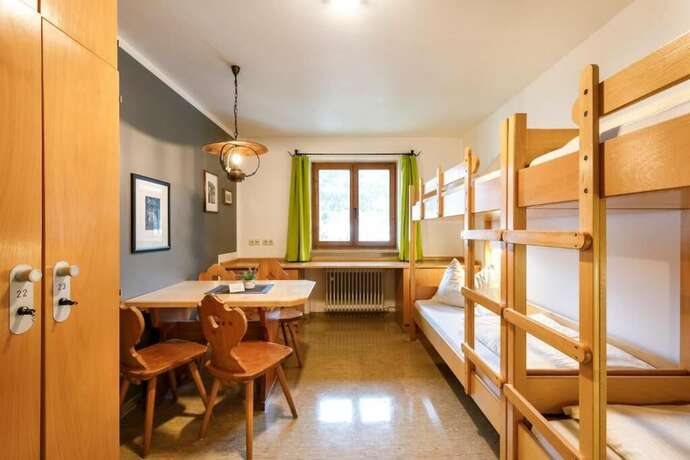 Imagen general del Jugendherberge Kreuth-Scharling - Hostel. Foto 5