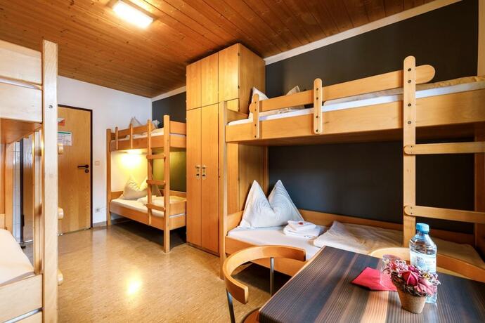 Imagen general del Jugendherberge Kreuth-Scharling - Hostel. Foto 13