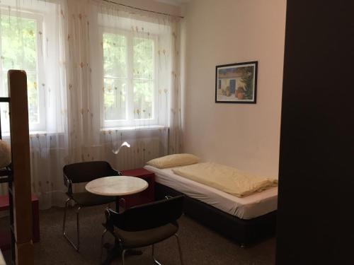 Imagen de la habitación del Jugendhotel Nuernberg. Foto 10