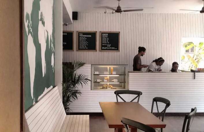 Imagen del bar/restaurante del Jungle By Thehostelcrowd. Foto 18