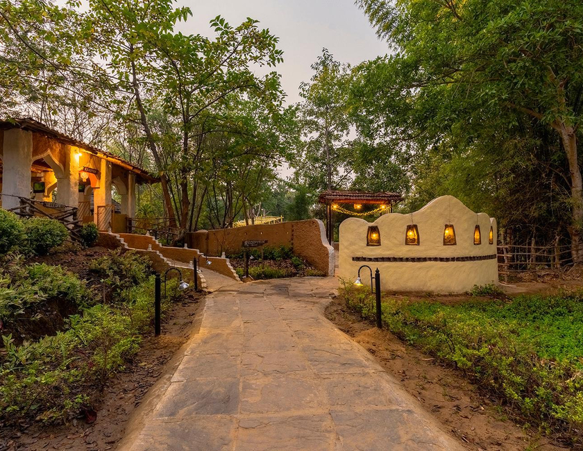 Imagen general del Jungle King Resort, Kanha. Foto 16