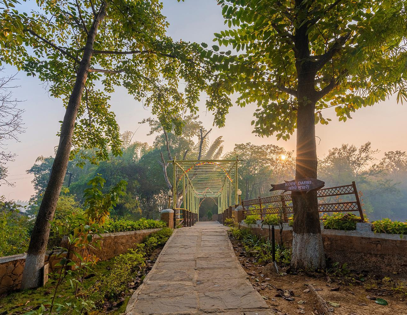 Imagen general del Jungle King Resort, Kanha. Foto 24
