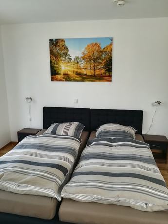 Imagen de la habitación del Jura Hotel. Foto 12