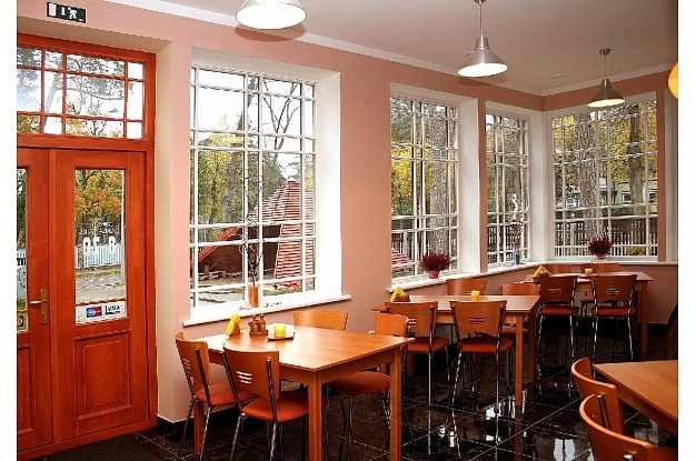 Imagen del bar/restaurante del Juras Brize. Foto 2