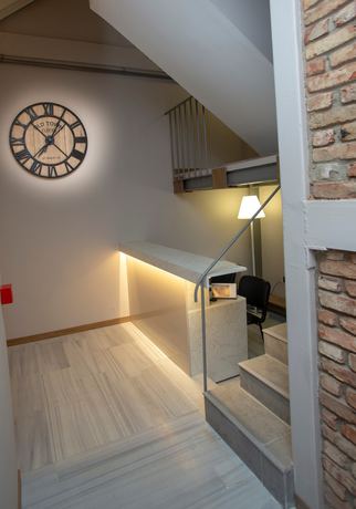 Imagen de los interiores del Jurnal Hotel. Foto 19