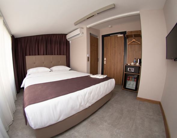 Imagen de la habitación del Jurnal Hotel. Foto 14