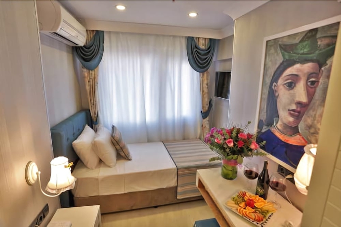 Imagen de la habitación del Just Inn Hotel. Foto 4