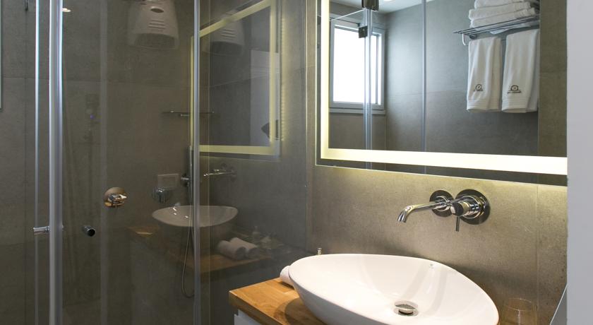 Imagen de los interiores del K Suites TLV By The Beach. Foto 9