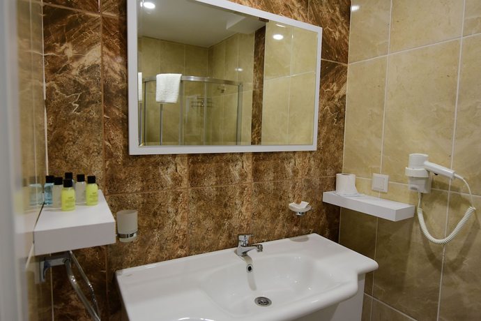 Imagen de la habitación del KALİYE ASPENDOS HOTEL. Foto 4