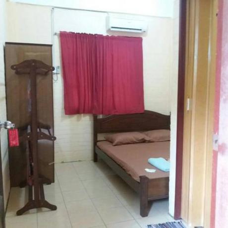 Imagen de la habitación del KAMILA MOTEL TELUK SENANGIN. Foto 2