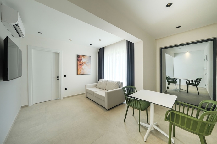 Imagen de la habitación del KARBELSUN CITY. Foto 11