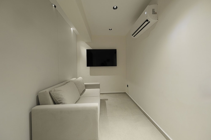 Imagen de la habitación del KARBELSUN CITY. Foto 14