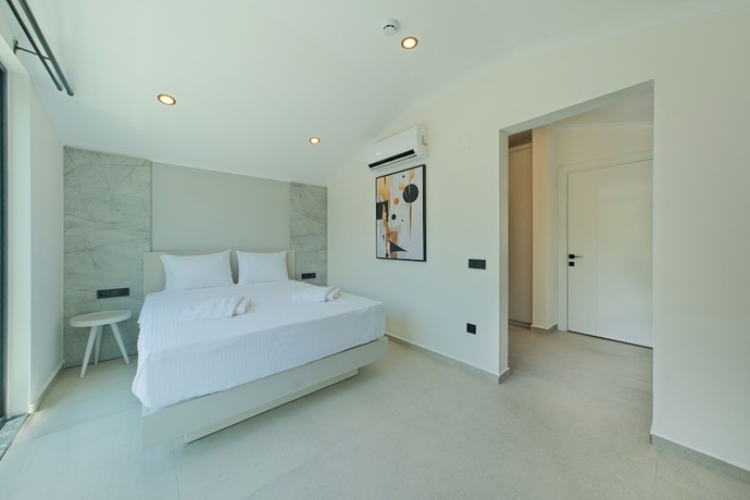 Imagen de la habitación del KARBELSUN CITY. Foto 15
