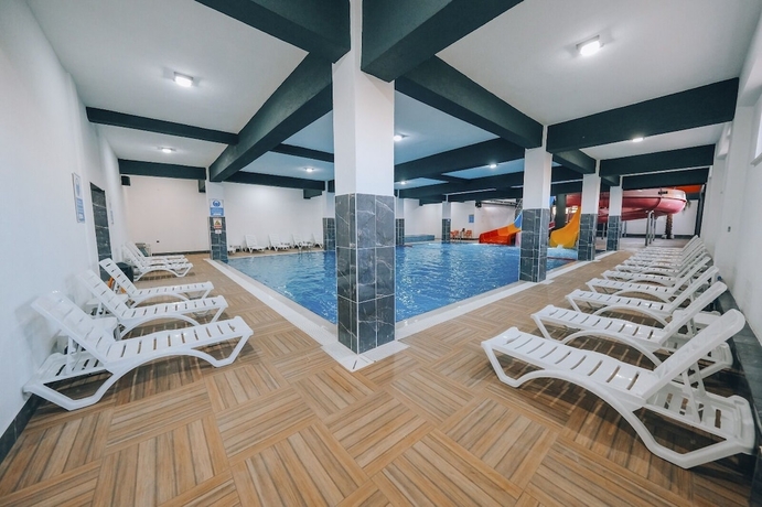 Imagen de la piscina del KASTİLYA KIRSAL TURİZİM TESİSİ. Foto 8