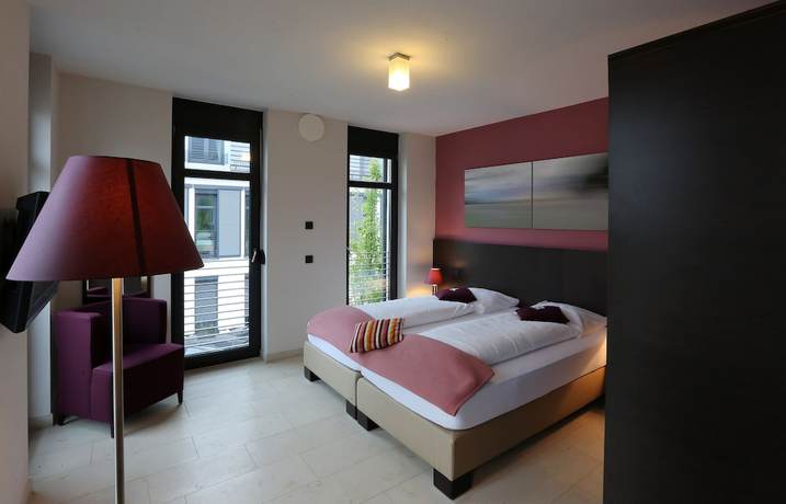 Imagen de la habitación del KH Hotel. Foto 5