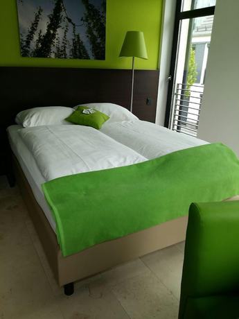 Imagen de la habitación del KH Hotel. Foto 11