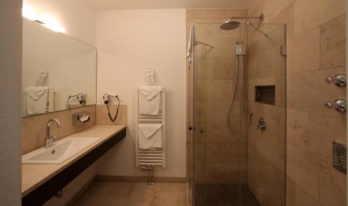 Imagen de la habitación del KH Hotel mit Restaurant. Foto 8