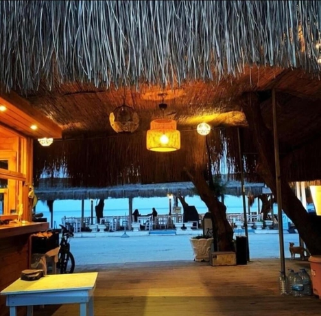 Imagen de los interiores del KIYI SUITES OTEL PALAMUTBUKU. Foto 15