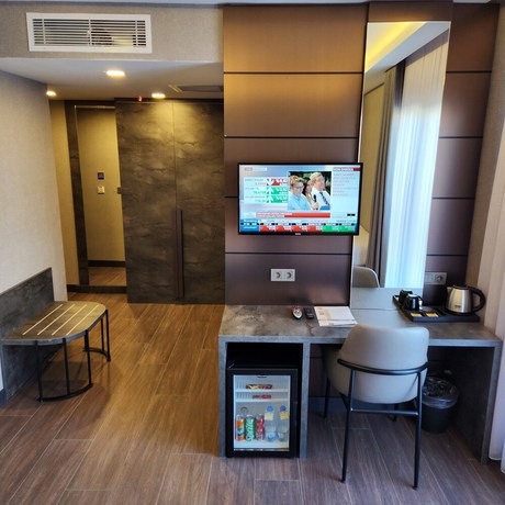 Imagen de la habitación del KIZILKAYA BUSINESS OTEL. Foto 11