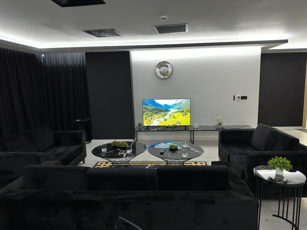 Imagen de la habitación del KT Suite. Foto 4