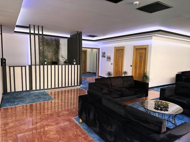 Imagen de los interiores del KT Suite. Foto 19