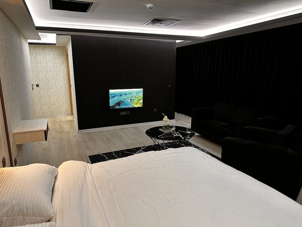 Imagen de la habitación del KT Suite. Foto 12