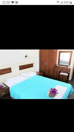 Imagen de la habitación del KUMLUB&Uuml;K HOTEL. Foto 20