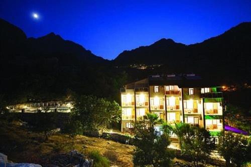 Imagen general del KUMLUB&Uuml;K HOTEL. Foto 15