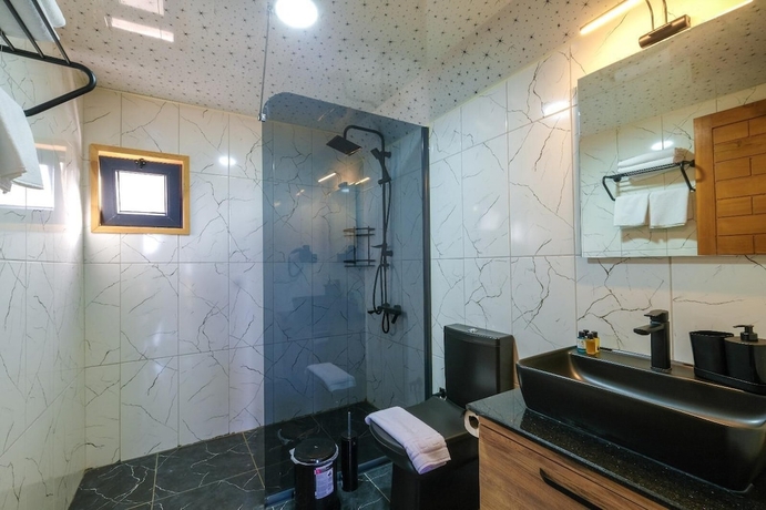 Imagen de la habitación del Kaş Konak Bungalows. Foto 11
