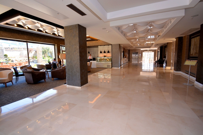 Imagen de los interiores del Kadak Garden Istanbul Airport Hotel. Foto 15