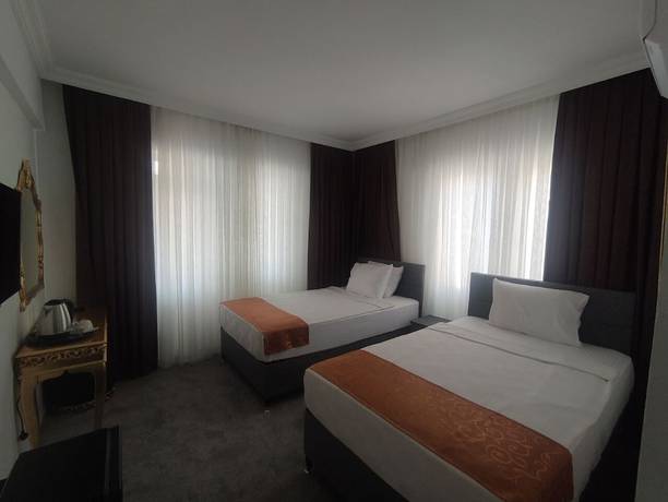 Imagen de la habitación del Kadeer Hotel. Foto 4