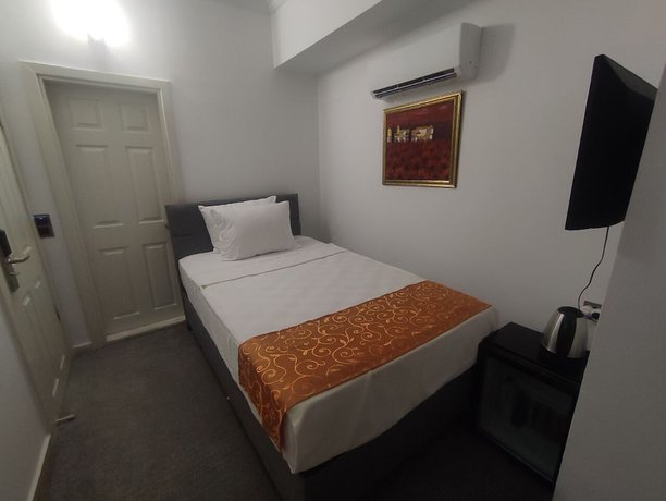 Imagen de la habitación del Kadeer Hotel. Foto 7