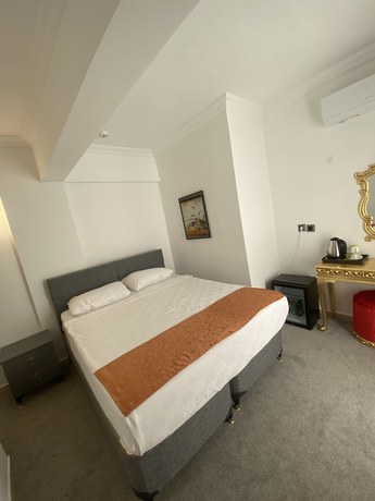 Imagen de la habitación del Kadeer Hotel. Foto 8