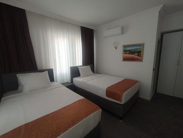 Imagen de la habitación del Kadeer Hotel. Foto 15