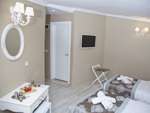 Imagen de la habitación del Kadi Konagi Thermal Hotel. Foto 3