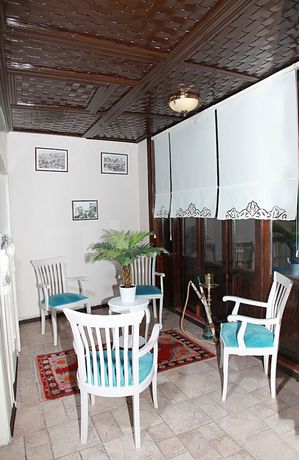 Imagen de los interiores del Kadi Konagi Thermal Hotel. Foto 19