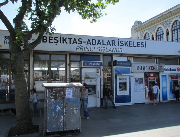 Imagen de los exteriores del Kadikoy Otel. Foto 15