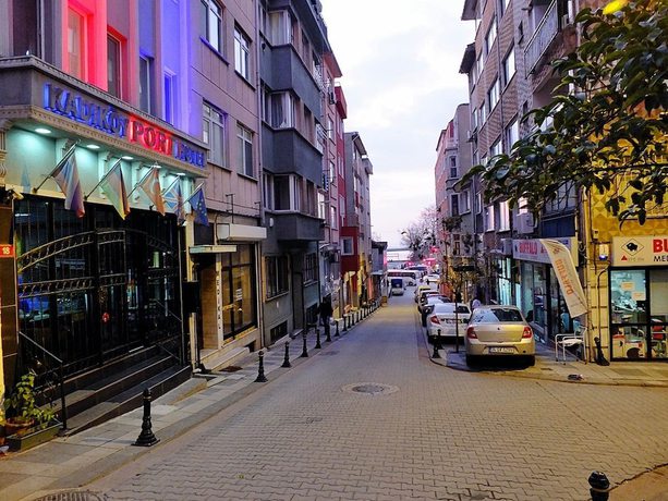 Imagen general del Kadikoy Port Hotel. Foto 1