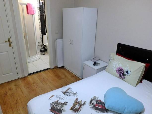 Imagen de la habitación del Kadikoy Port Hotel. Foto 5