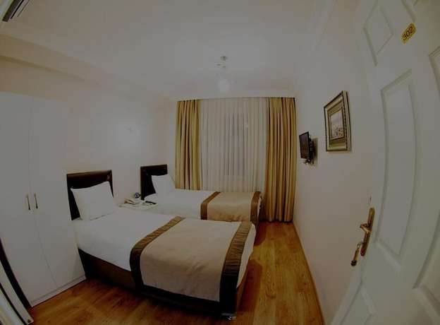 Imagen de la habitación del Kadikoy Port Hotel. Foto 7