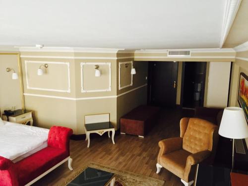 Imagen de la habitación del Kadık&ouml;y Park Suites. Foto 9