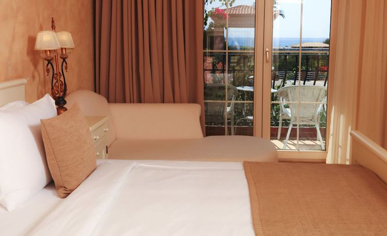 Imagen de la habitación del Kairaba Alacati Beach Resort. Foto 7