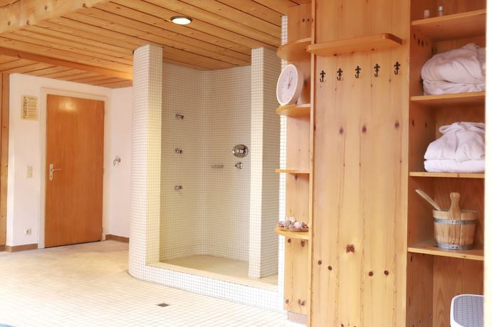Imagen de la piscina del Kaisers - das kleine Stadthotel. Foto 20
