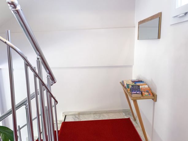 Imagen de los interiores del Kaizen Gate Hotel. Foto 18