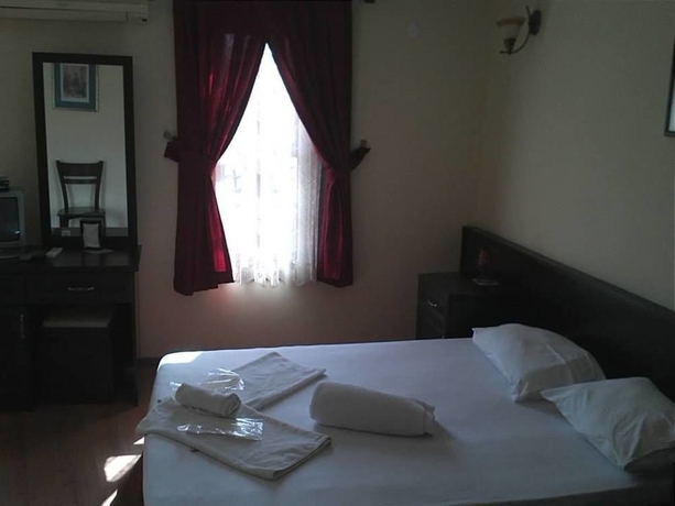 Imagen de la habitación del Kaleici Angel Hotel. Foto 4
