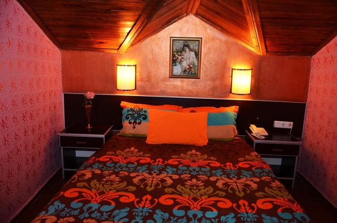 Imagen de la habitación del Kaleici Lodge Hotel. Foto 13